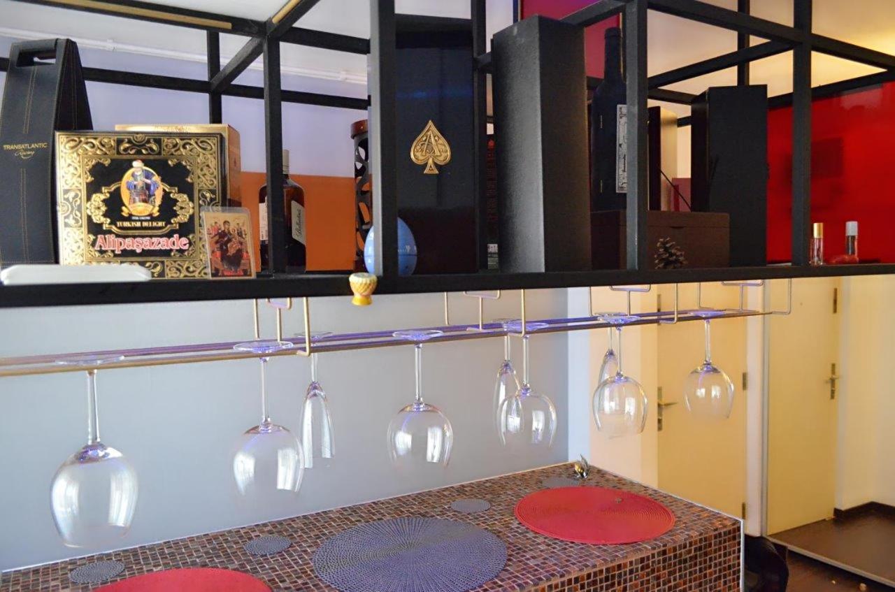 Apartament Confort Panu Apartment Bukares Bagian luar foto