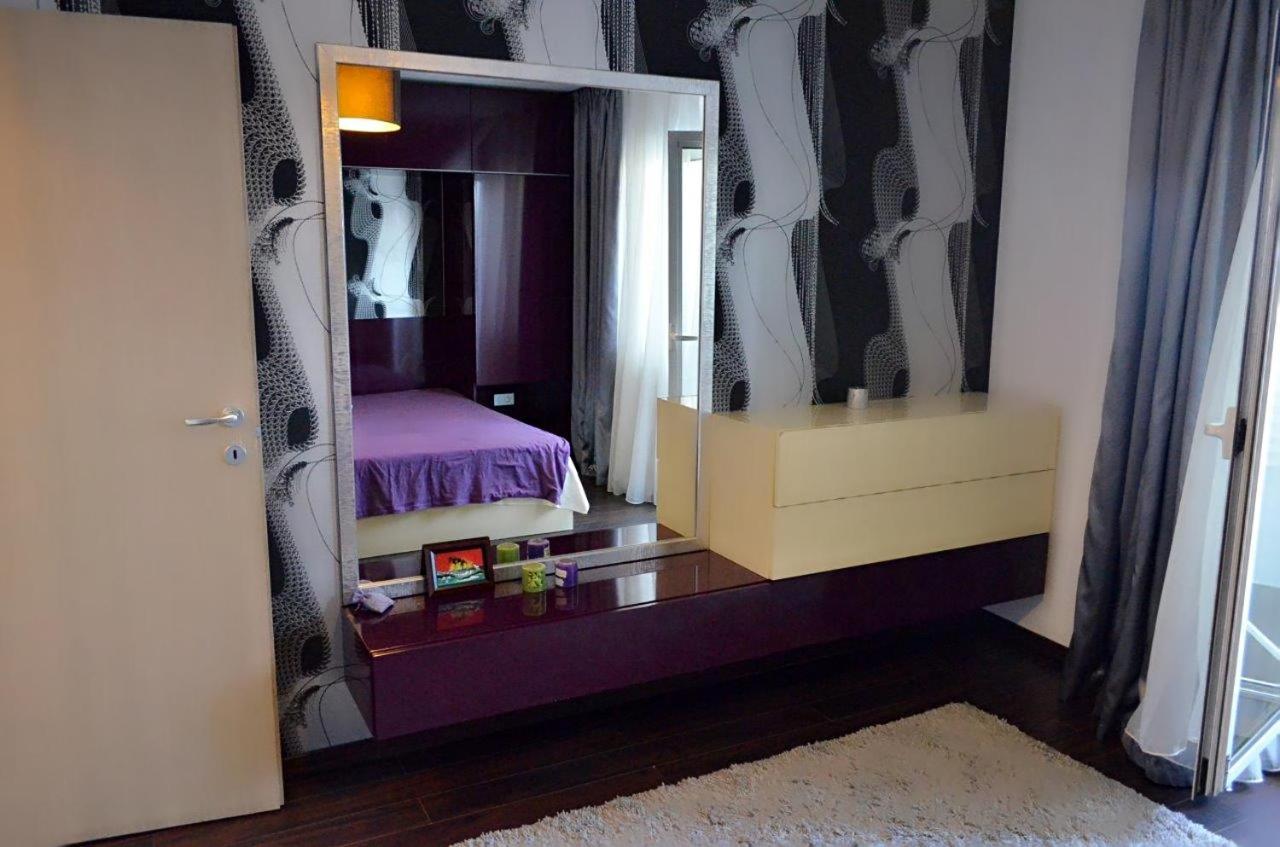 Apartament Confort Panu Apartment Bukares Bagian luar foto